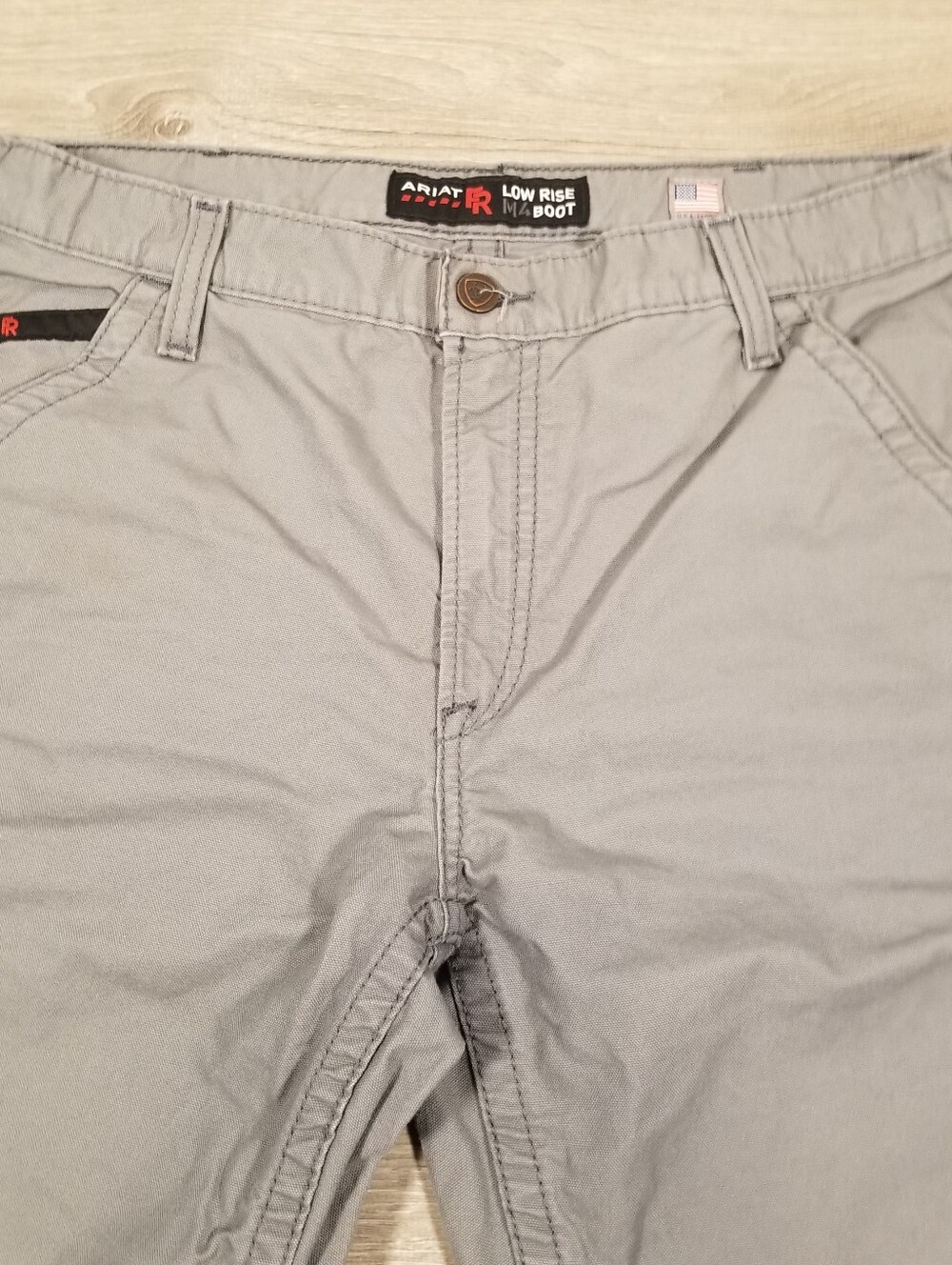 Ariat FR M4 Low Rise Boot Cut Jeans Mens 35x30 Gray Flame Resistant Work Relaxed - Picture 2 of 9